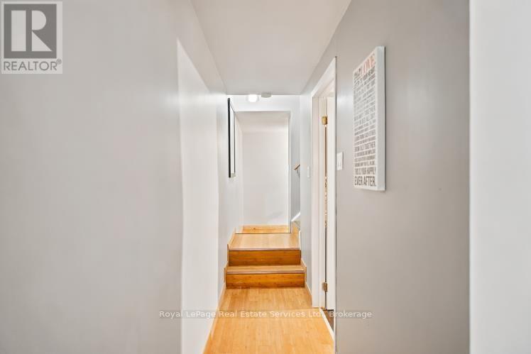 303 GRAND RIDGE DRIVE photo 35