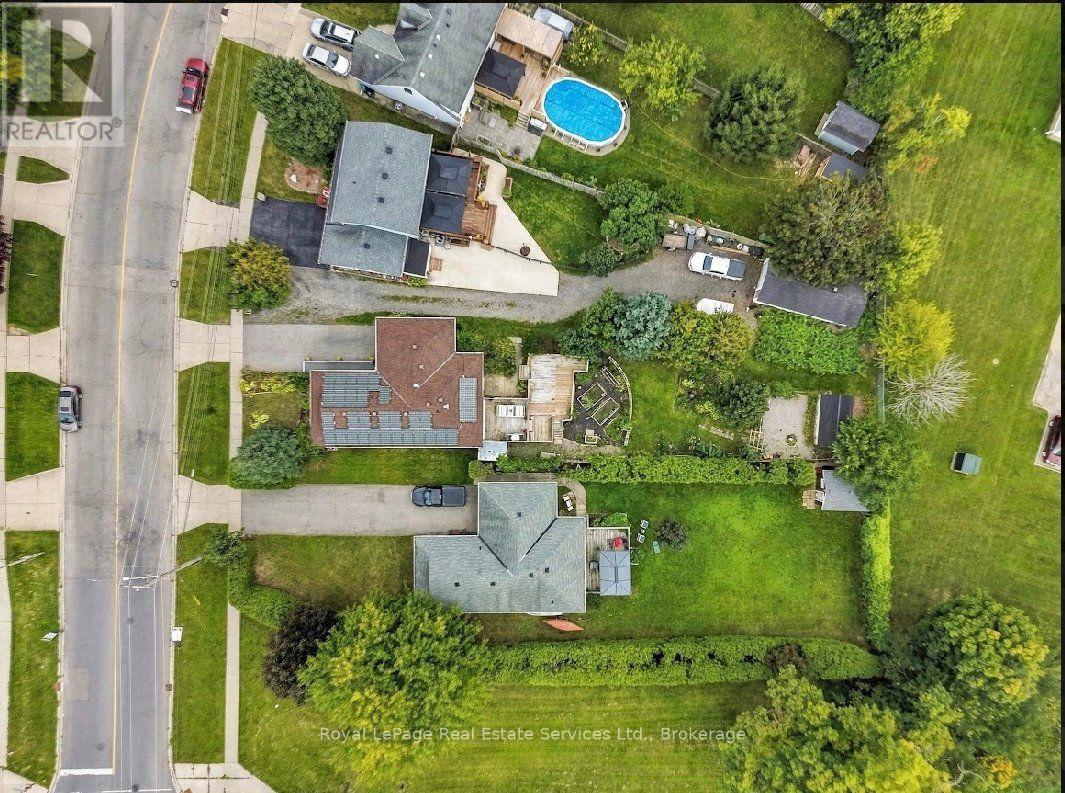 303 GRAND RIDGE DRIVE photo 45