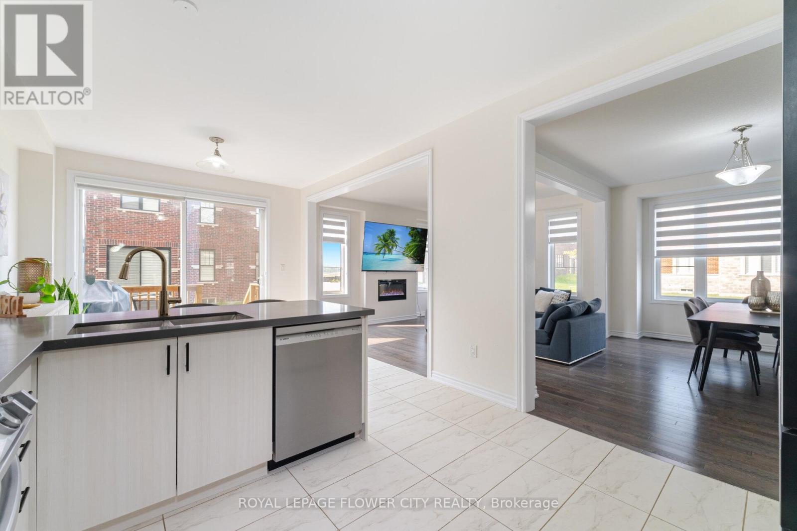 24 Vincena Road, Caledon, Ontario  L7C 4M3 - Photo 17 - W13811920