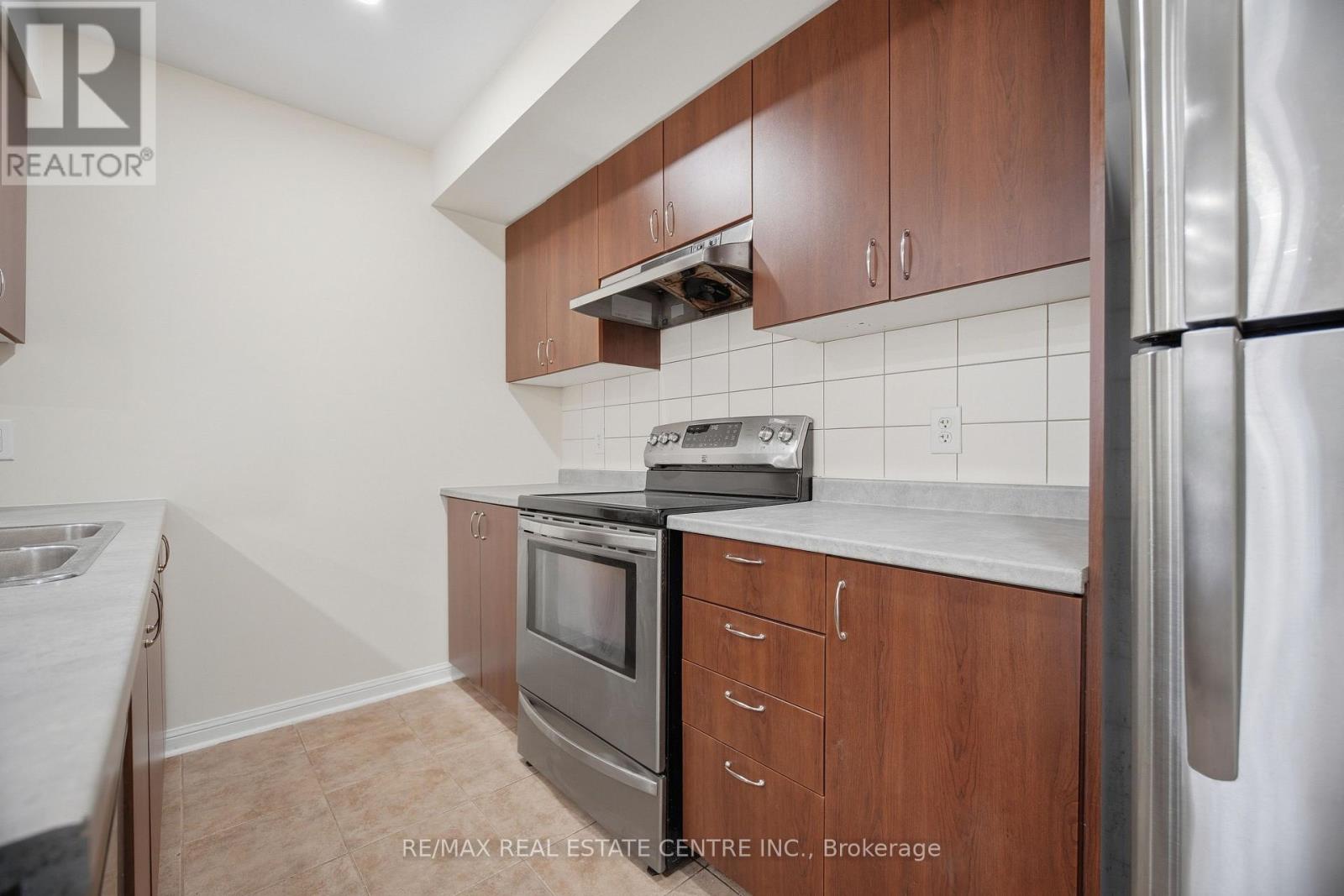 104 - 2891 Rio Court, Mississauga, Ontario  L5M 0S4 - Photo 12 - W13811930