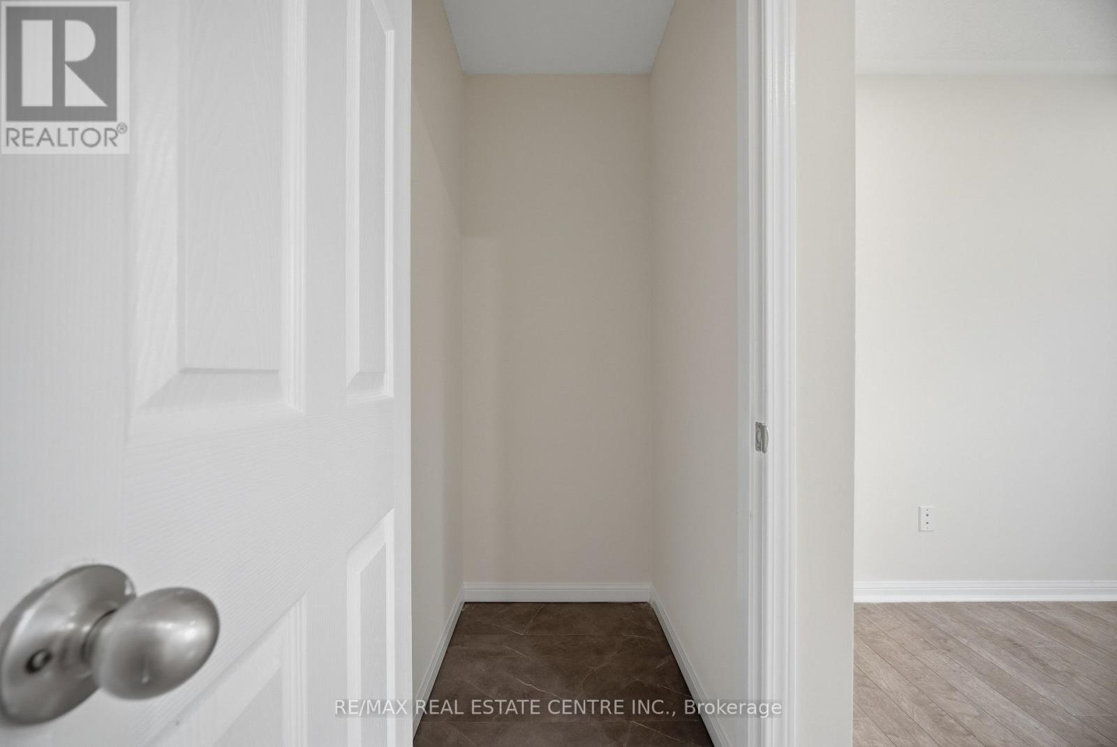 104 - 2891 Rio Court, Mississauga, Ontario  L5M 0S4 - Photo 30 - W13811930