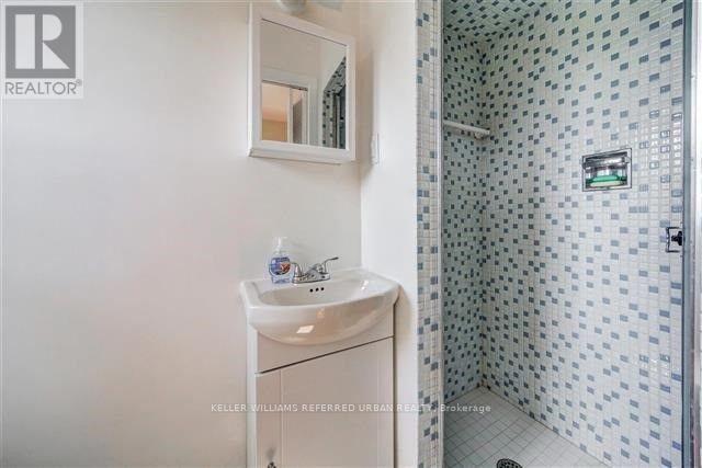 16 Carsbrooke Road, Toronto, Ontario  M9C 3C1 - Photo 24 - W13811948