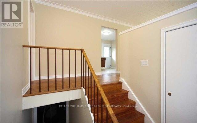 16 Carsbrooke Road, Toronto, Ontario  M9C 3C1 - Photo 4 - W13811948
