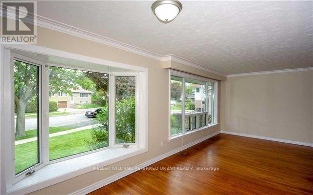 16 Carsbrooke Road, Toronto, Ontario  M9C 3C1 - Photo 6 - W13811948