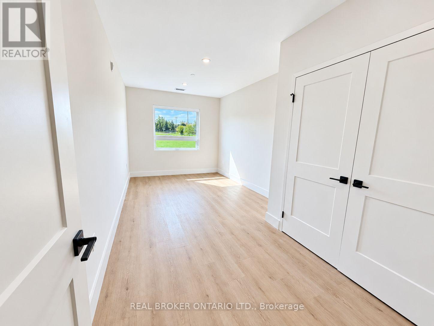 304 - 8 Hutt Lane, Thorold, Ontario  L2V 0R5 - Photo 4 - X13811944