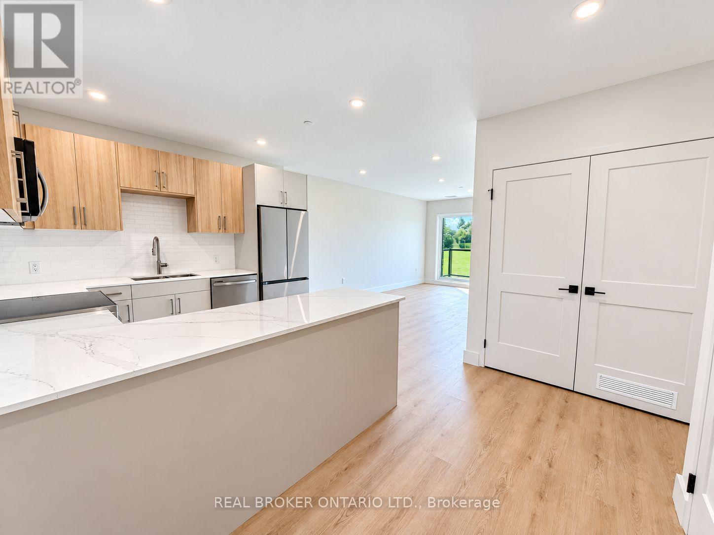 304 - 8 Hutt Lane, Thorold, Ontario  L2V 0R5 - Photo 8 - X13811944
