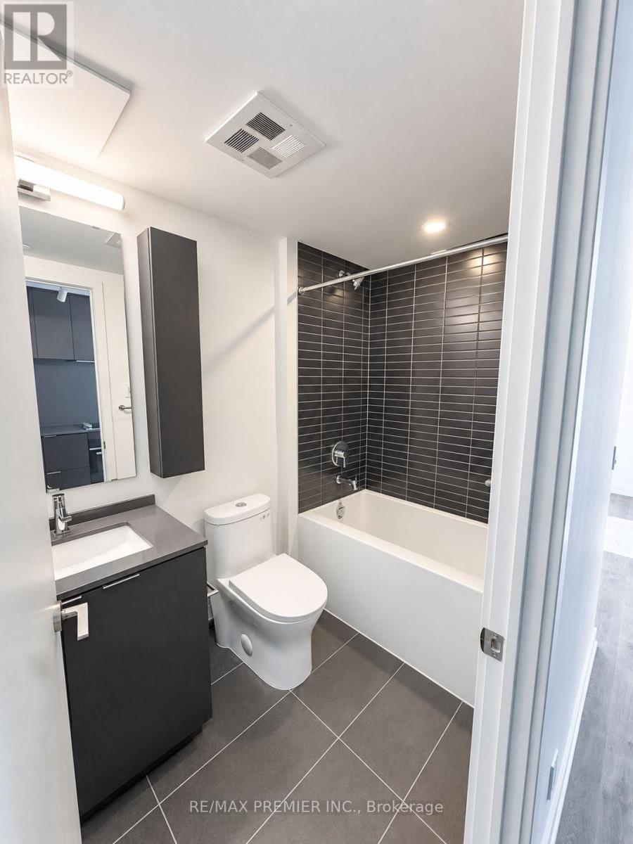 301 - 91 John Street, Hamilton, Ontario  L8R 0B8 - Photo 10 - X13811956