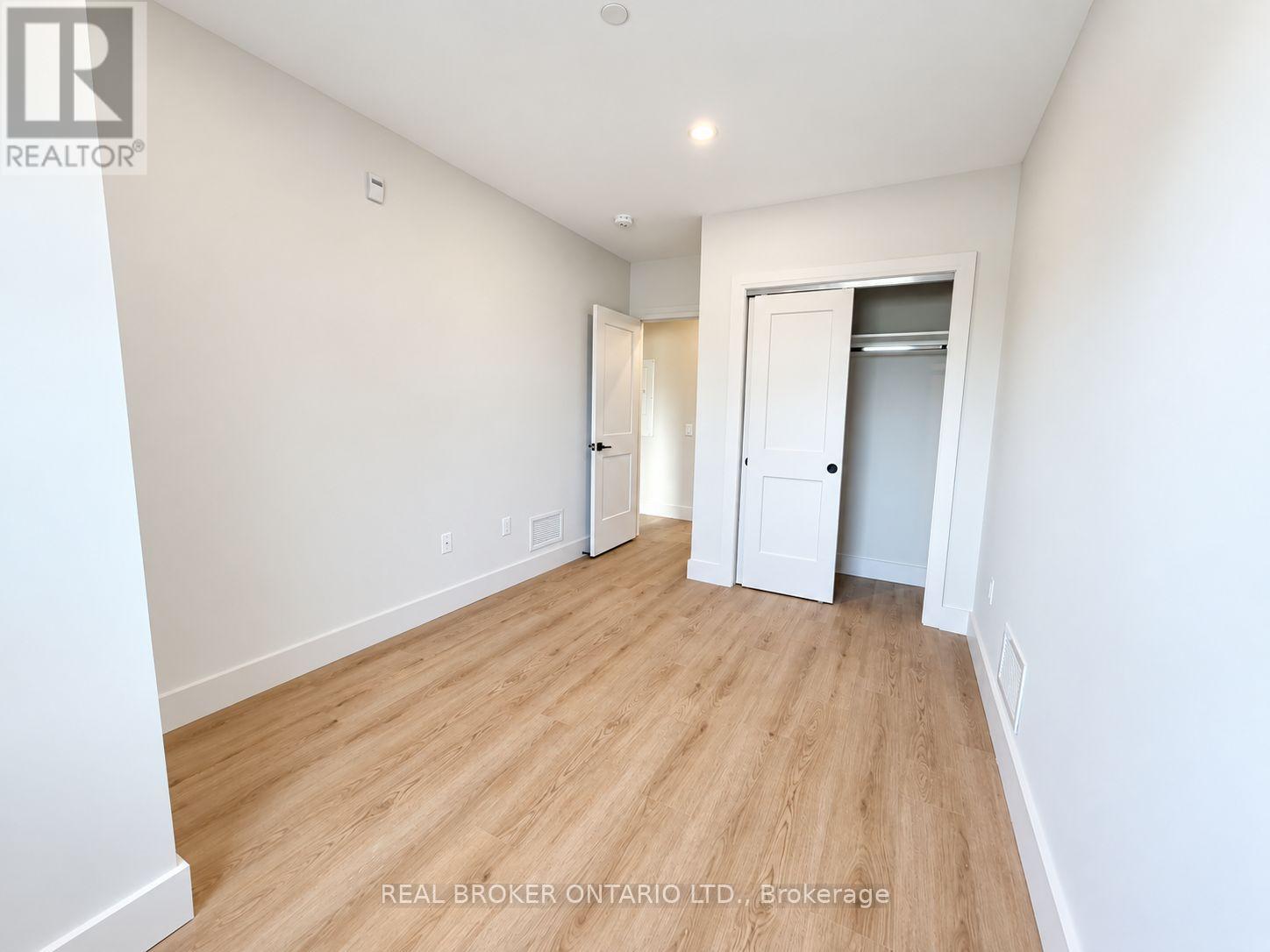 307 - 8 Hutt Lane, Thorold, Ontario  L2V 0R5 - Photo 8 - X13811976