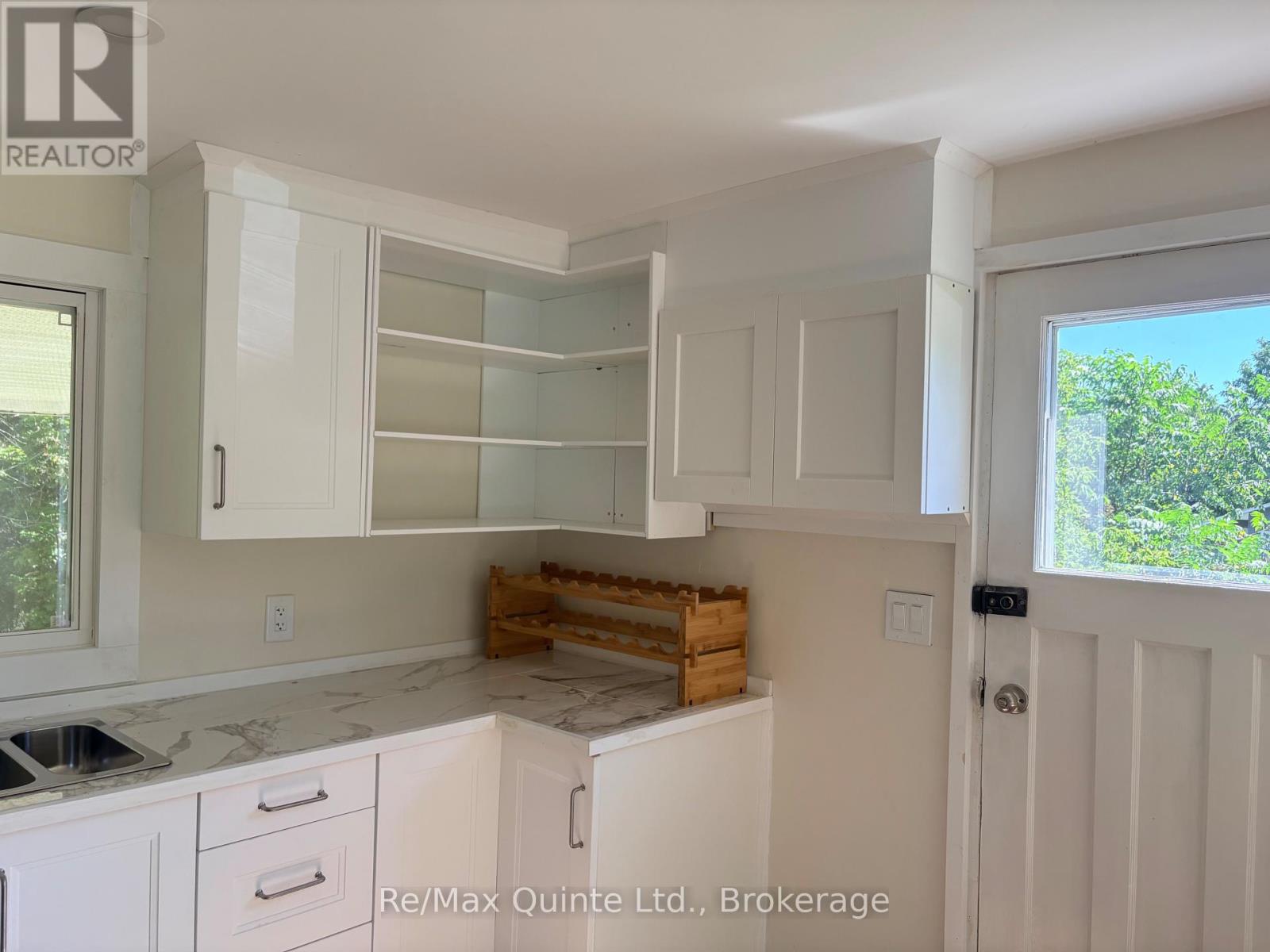 1581 County Rd 10, Prince Edward County, Ontario  K0K 1P0 - Photo 10 - X13543660