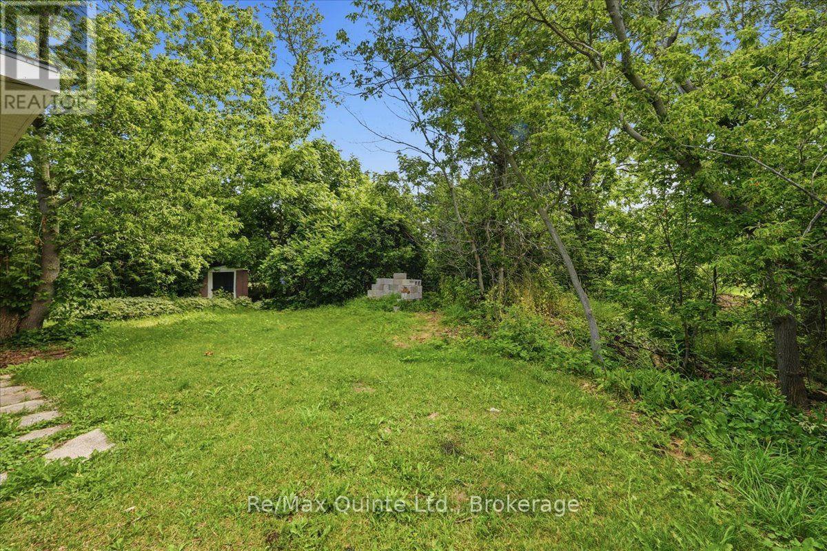 1581 County Rd 10, Prince Edward County, Ontario  K0K 1P0 - Photo 27 - X13543660