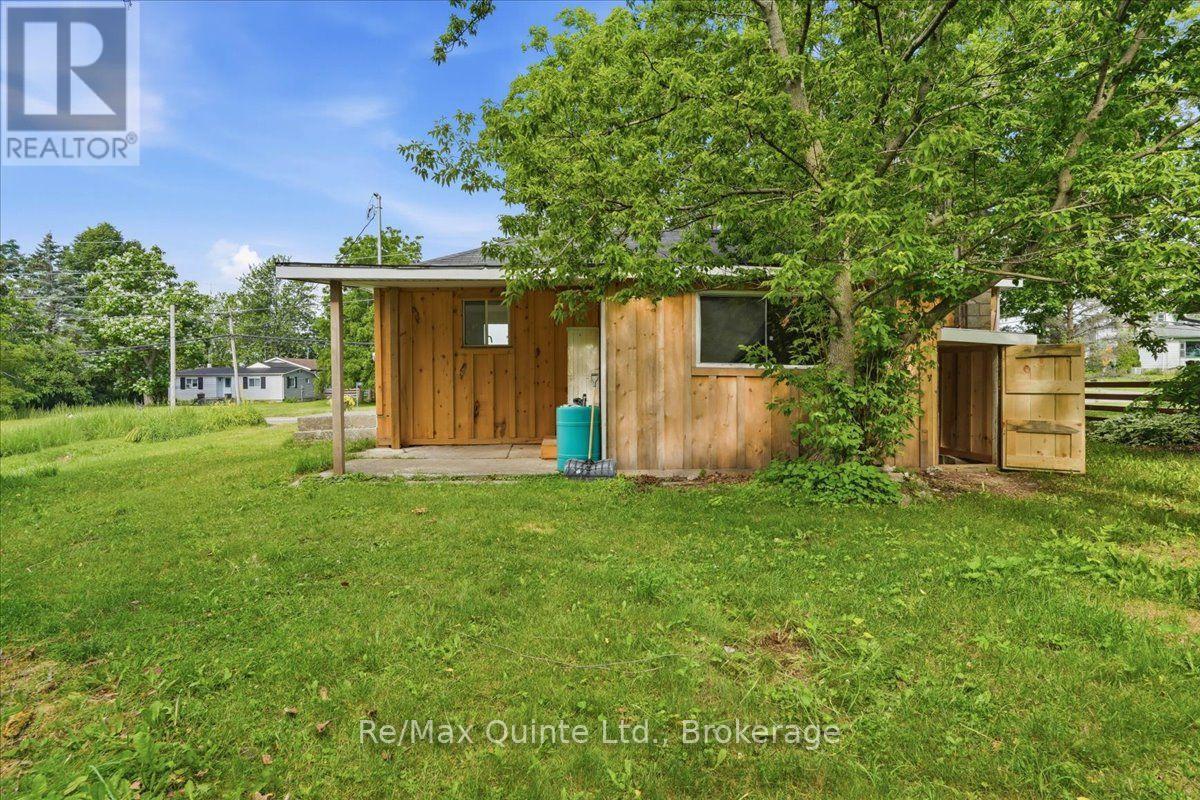 1581 County Rd 10, Prince Edward County, Ontario  K0K 1P0 - Photo 24 - X13543660