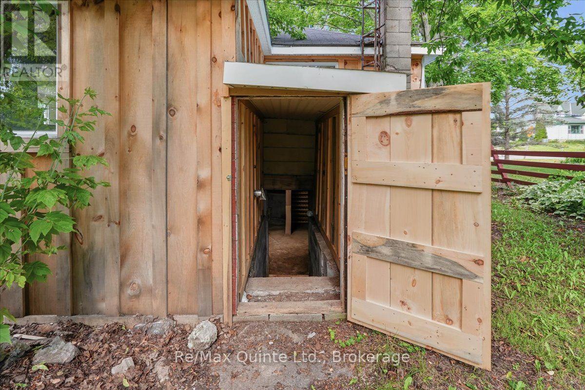 1581 County Rd 10, Prince Edward County, Ontario  K0K 1P0 - Photo 26 - X13543660