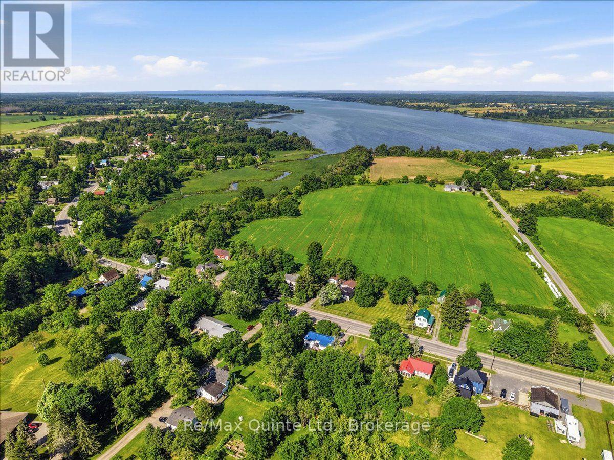 1581 County Rd 10, Prince Edward County, Ontario  K0K 1P0 - Photo 34 - X13543660