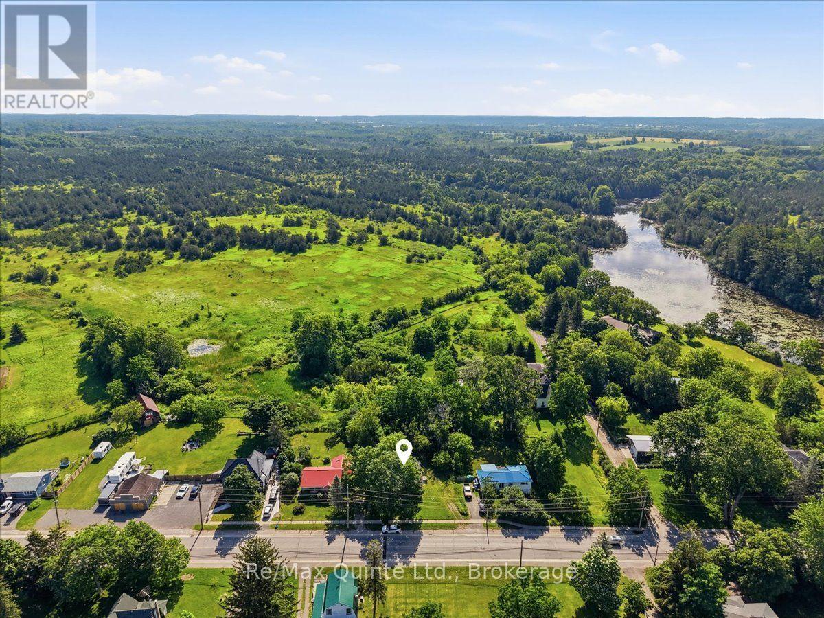 1581 County Rd 10, Prince Edward County, Ontario  K0K 1P0 - Photo 36 - X13543660