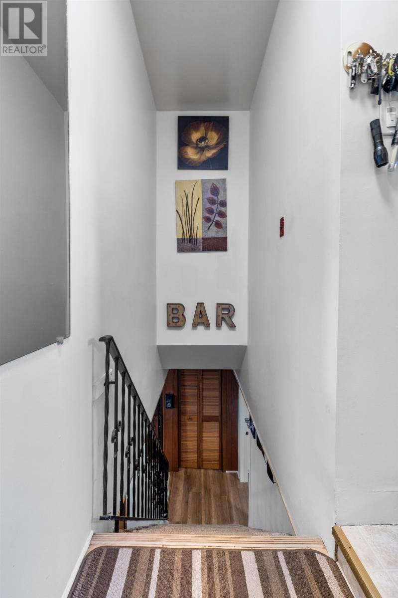 329 High Street photo 31