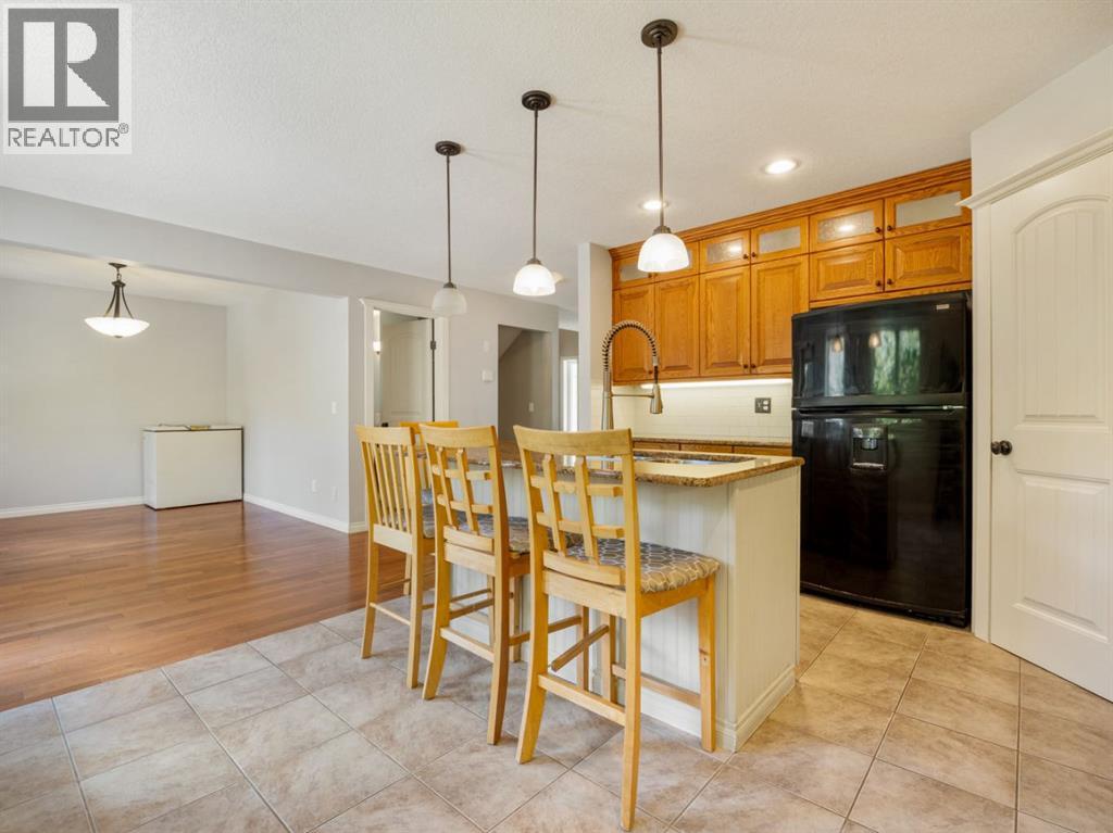 805 17 Street S, Lethbridge, Alberta  T1J 3E1 - Photo 9 - A2341547