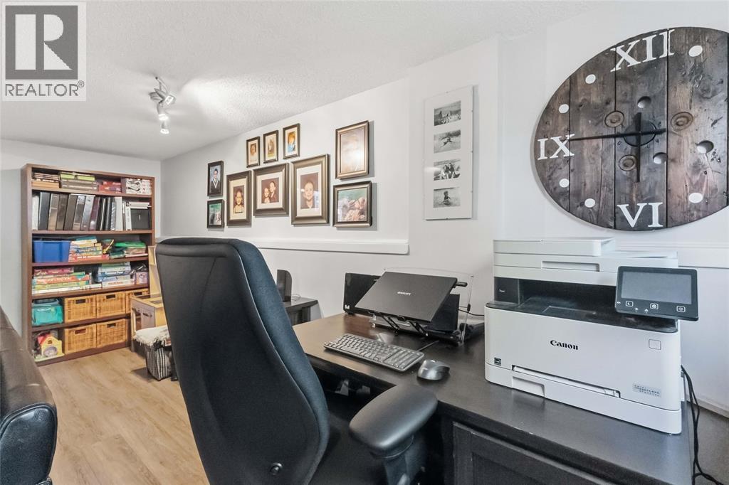 51 Salvia Street, London, Ontario  N5Z 4T1 - Photo 16 - 26023077