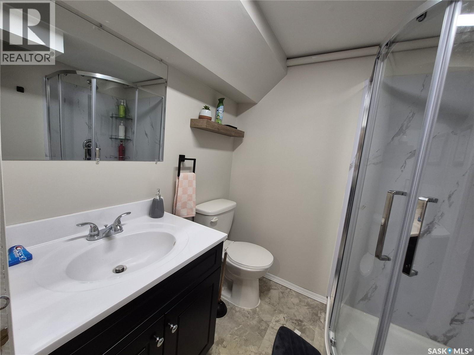 390 6th Avenue Nw, Swift Current, Saskatchewan  S9H 0Y1 - Photo 17 - SK049096