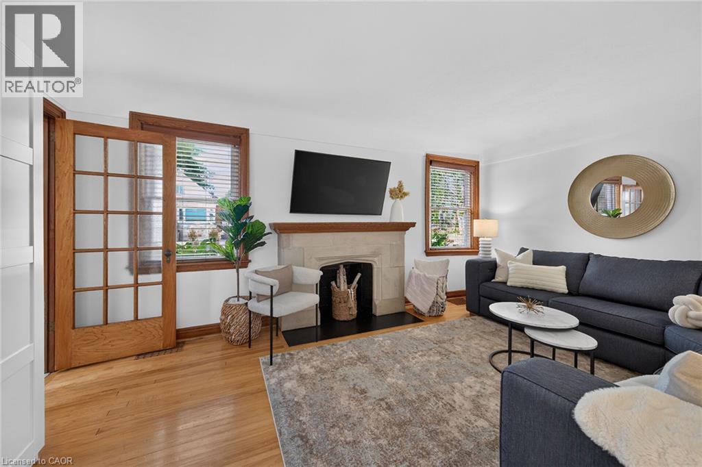 25 Woodbridge Road, Hamilton, Ontario  L8K 3C6 - Photo 8 - 40864910