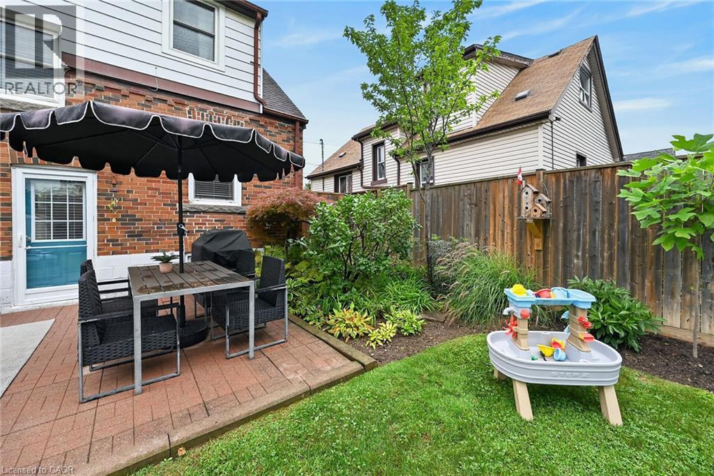 25 Woodbridge Road, Hamilton, Ontario  L8K 3C6 - Photo 45 - 40864910