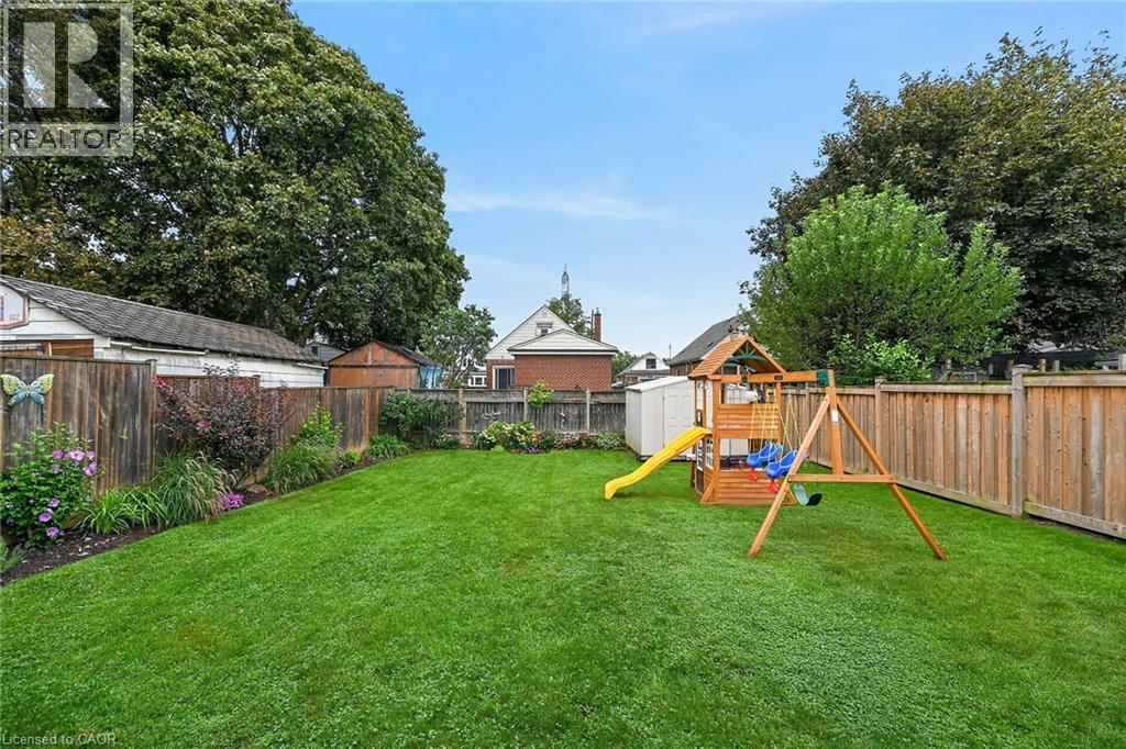 25 Woodbridge Road, Hamilton, Ontario  L8K 3C6 - Photo 42 - 40864910