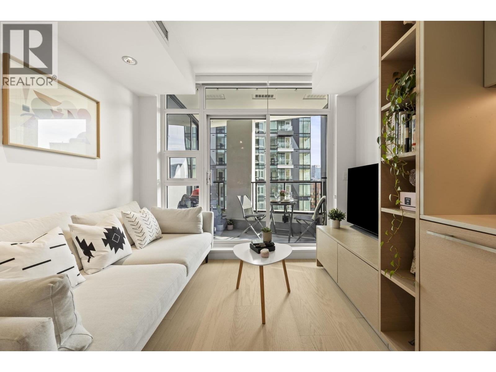 2007 1289 Hornby Street, Vancouver, British Columbia  V6Z 0G7 - Photo 10 - R3168048