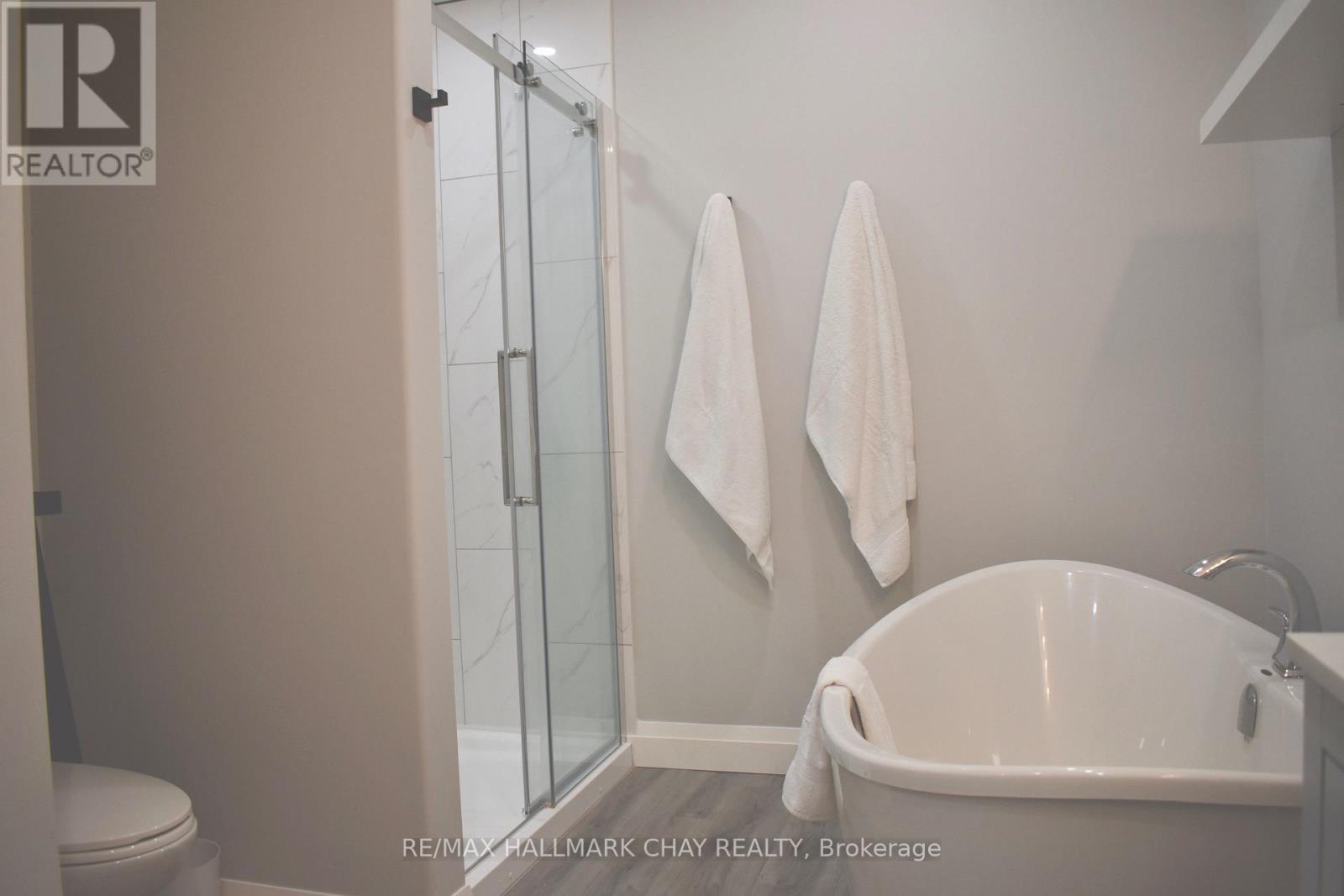 1448 B River Road, Wasaga Beach, Ontario  L8Z 2H2 - Photo 14 - S13811998