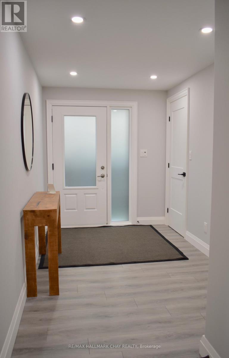 1448 B River Road, Wasaga Beach, Ontario  L8Z 2H2 - Photo 3 - S13811998