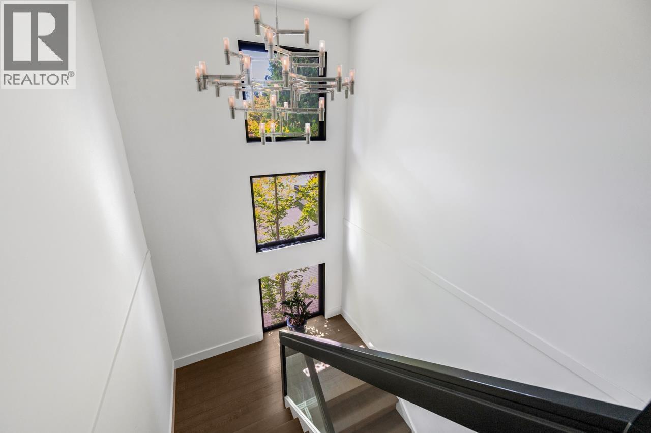 3430 Aintree Drive, North Vancouver, British Columbia  V7R 4E3 - Photo 30 - R3167942