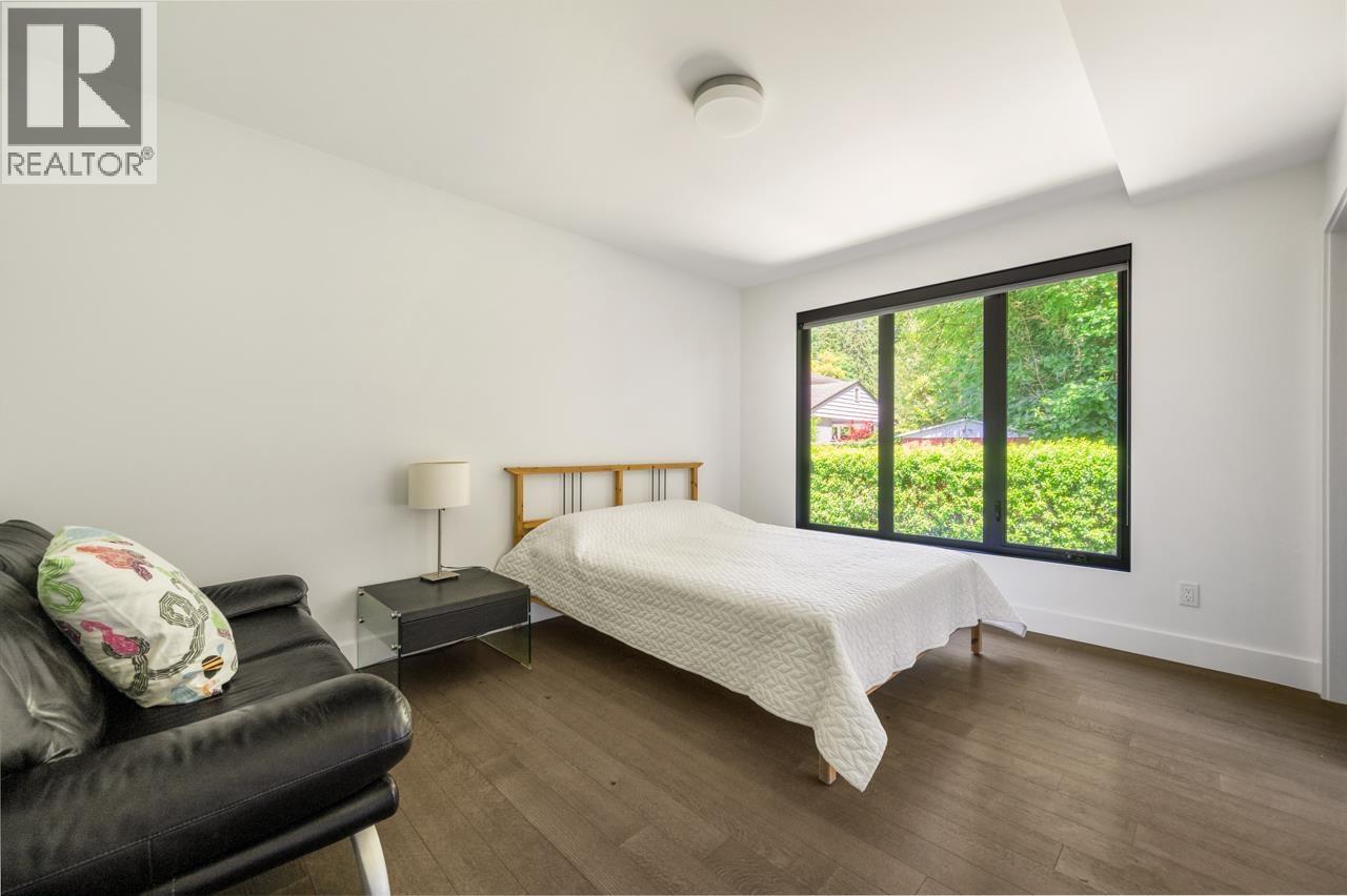 3430 Aintree Drive, North Vancouver, British Columbia  V7R 4E3 - Photo 18 - R3167942