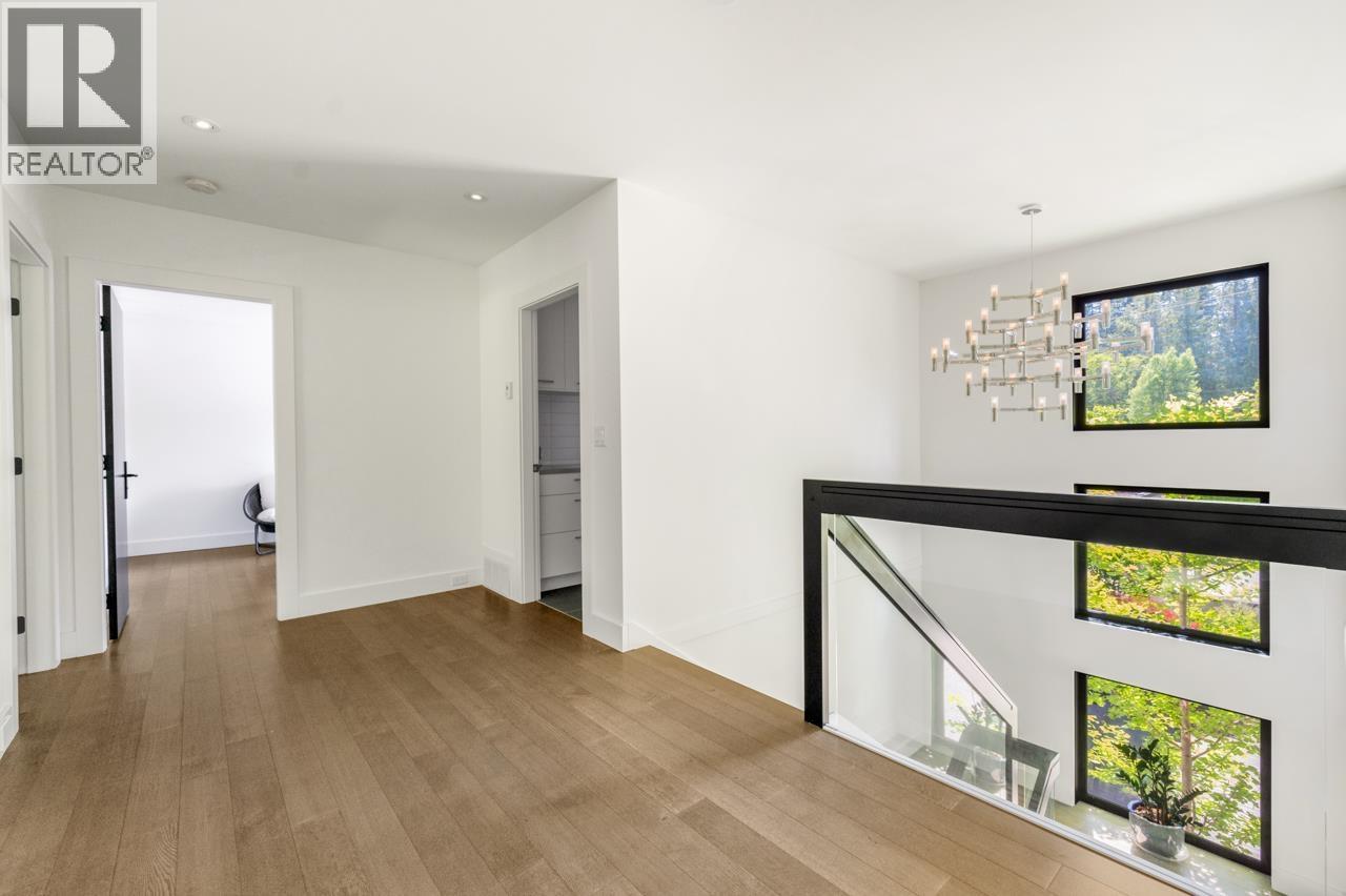 3430 Aintree Drive, North Vancouver, British Columbia  V7R 4E3 - Photo 14 - R3167942