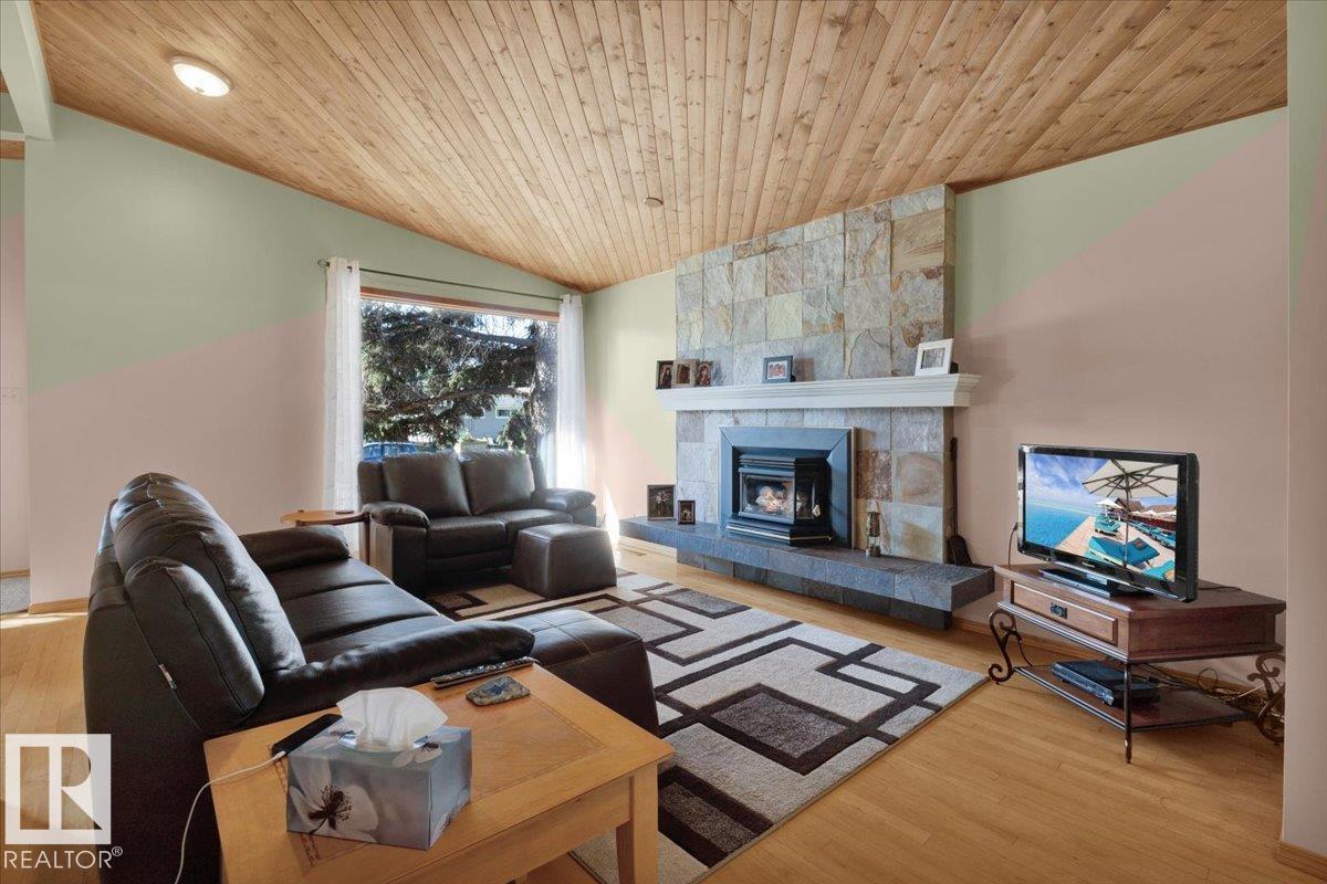 15012 77 Av Nw, Edmonton, Alberta  T5R 3B3 - Photo 7 - E4509771