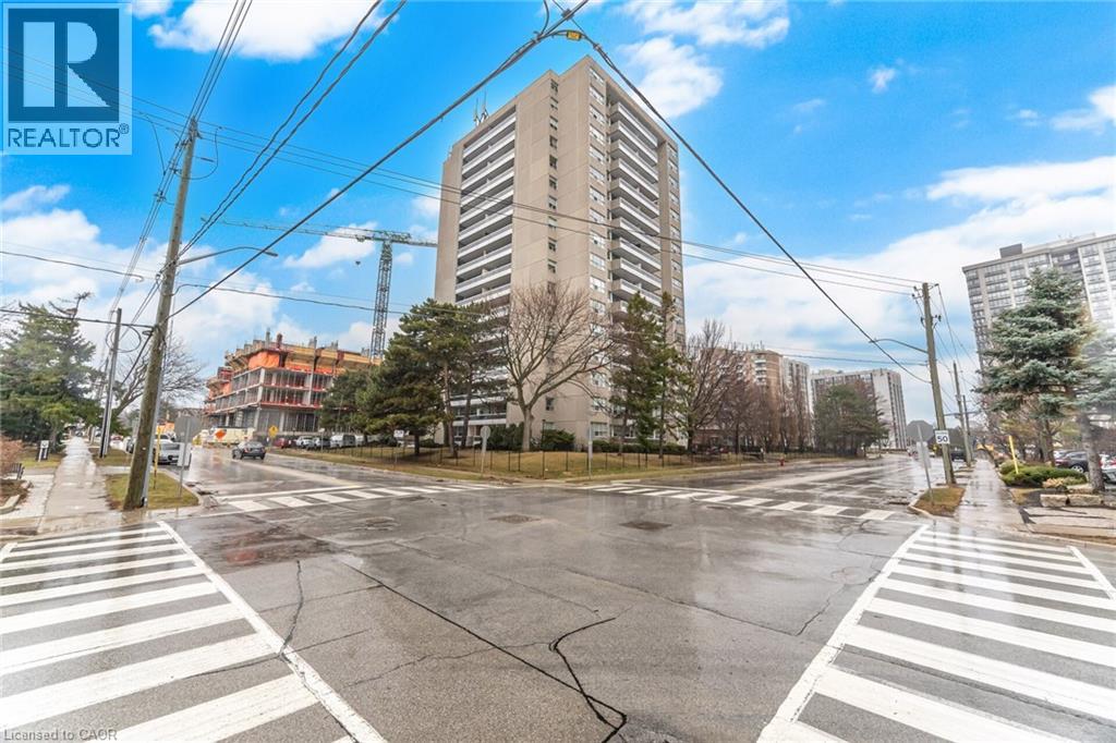 2263 Marine Drive Unit# 1203, Oakville, Ontario  L6L 5K1 - Photo 2 - 40865374