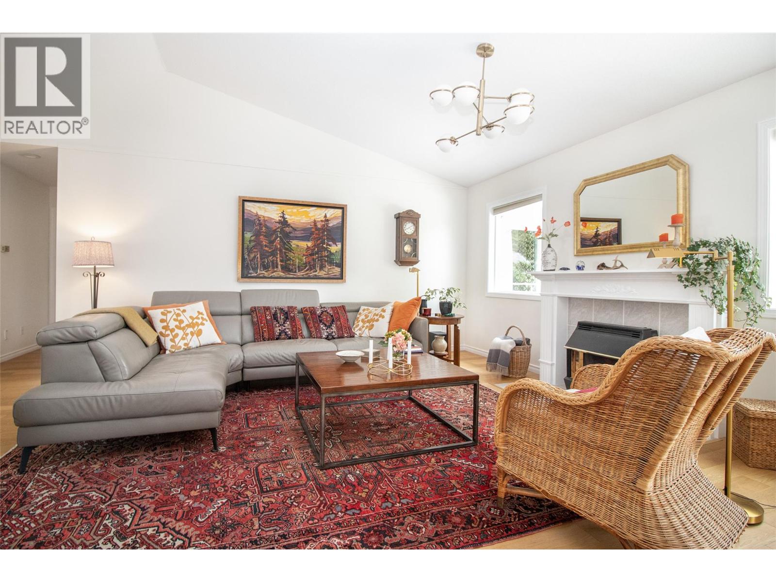 621 Cassiar Road, Kelowna, British Columbia  V1V 1M8 - Photo 3 - 10390695