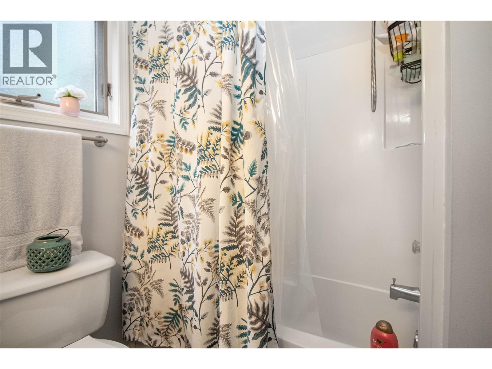621 Cassiar Road, Kelowna, British Columbia  V1V 1M8 - Photo 44 - 10390695