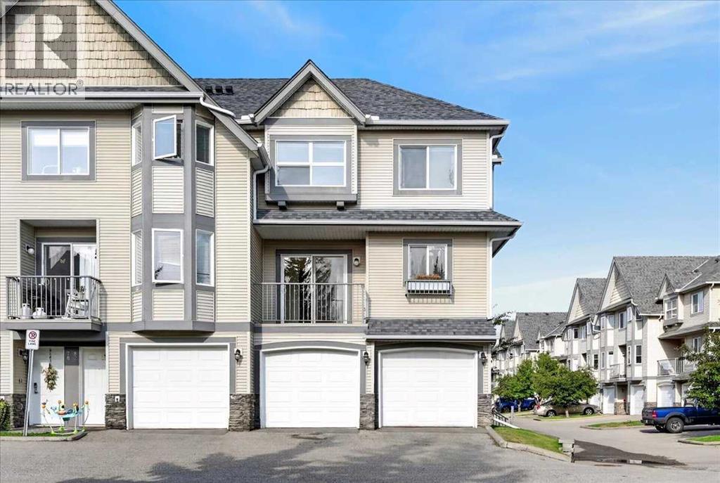86 Cedarwood Lane SW, Calgary, Alberta