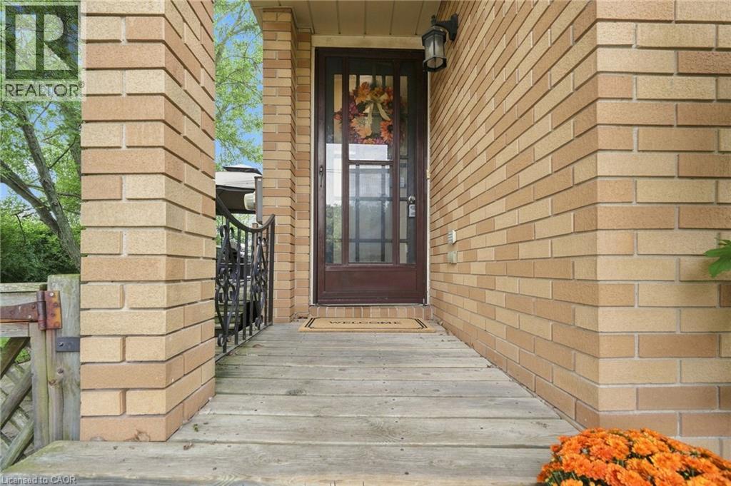 73 Aquador Drive, Welland, Ontario  L3C 5S5 - Photo 3 - 40860649