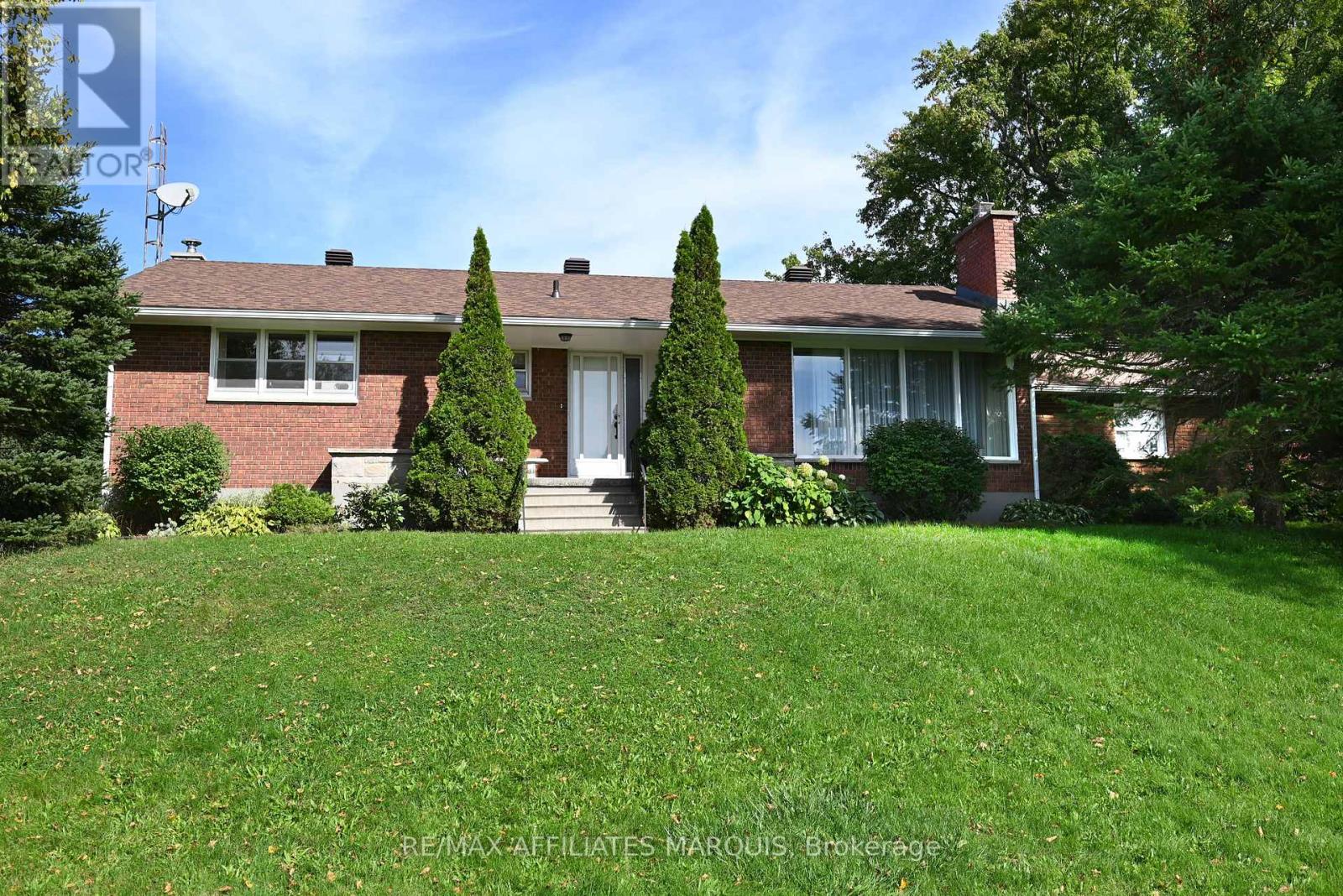499 COUNTY RD 29 ROAD, rideau lakes, Ontario