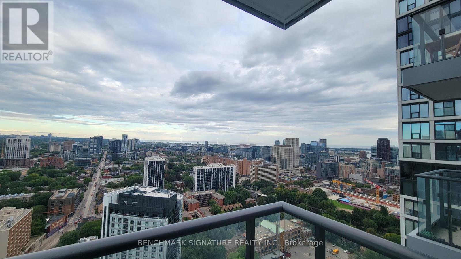 3201 - 251 Jarvis Street, Toronto, Ontario  M5B 0C3 - Photo 2 - C13812088