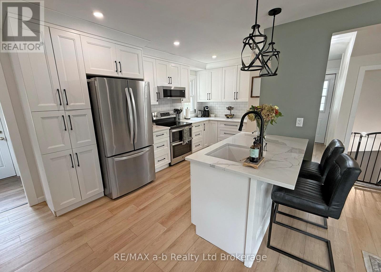 357 Knightsbridge Road, Woodstock, Ontario  N4S 7C8 - Photo 10 - X13812044