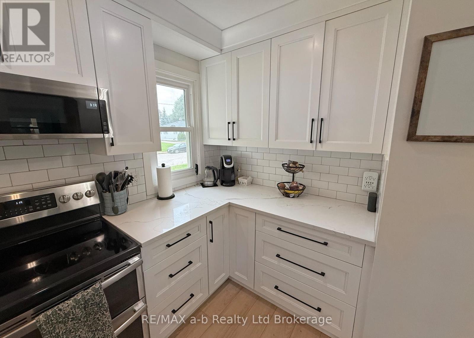 357 Knightsbridge Road, Woodstock, Ontario  N4S 7C8 - Photo 14 - X13812044
