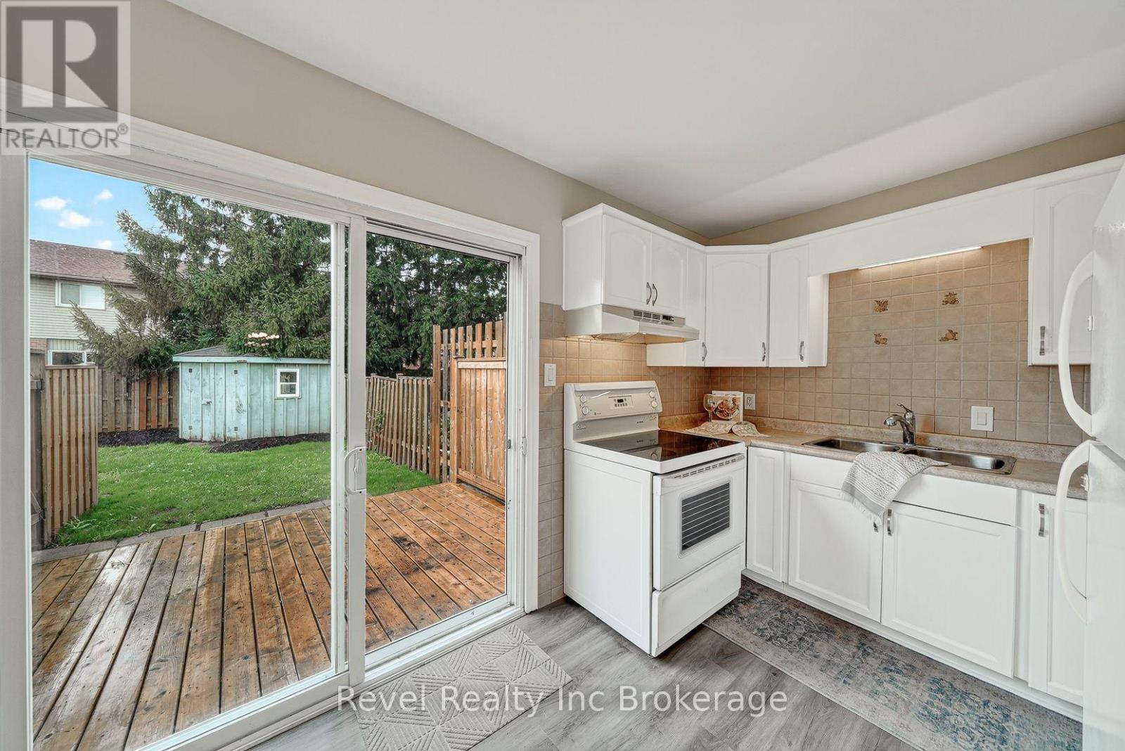 995 Cree Avenue, Woodstock, Ontario  N4T 1E7 - Photo 21 - X13812076