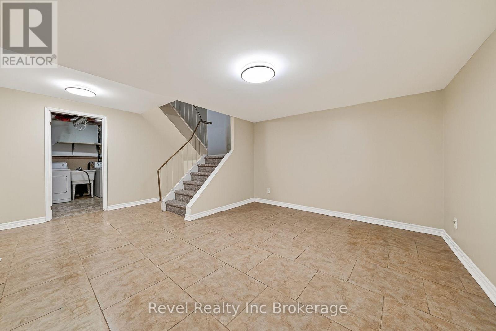 995 Cree Avenue, Woodstock, Ontario  N4T 1E7 - Photo 33 - X13812076
