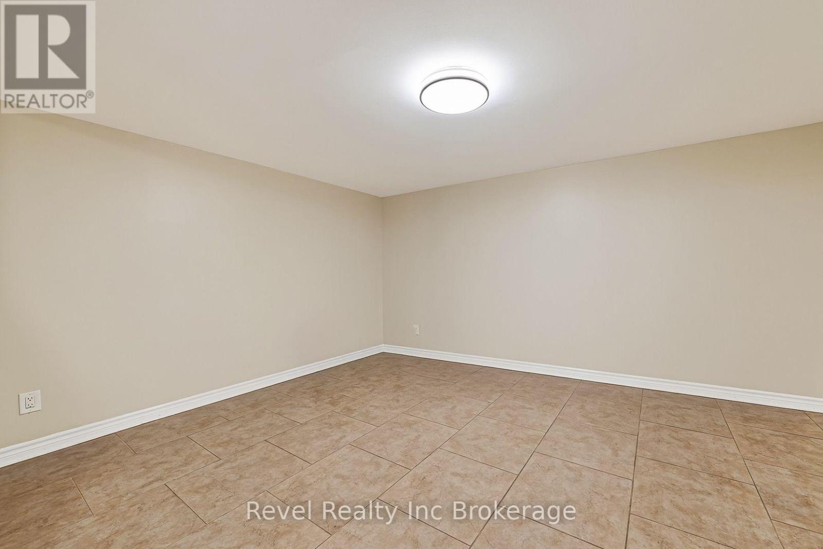 995 Cree Avenue, Woodstock, Ontario  N4T 1E7 - Photo 34 - X13812076