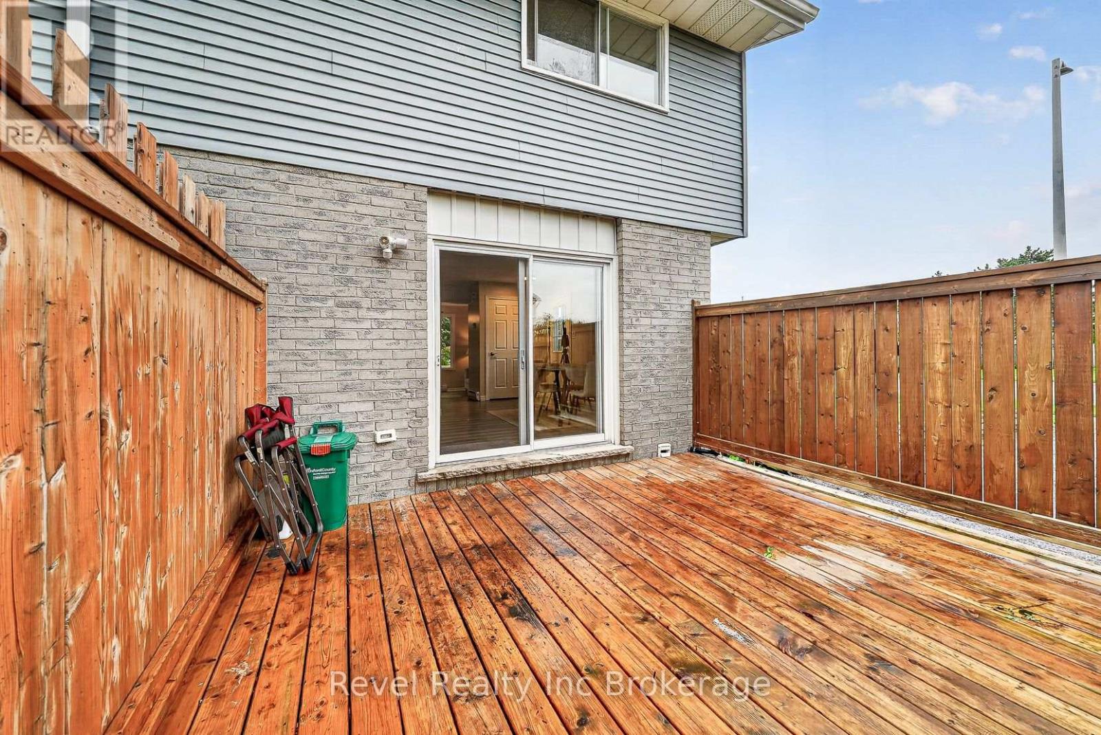 995 Cree Avenue, Woodstock, Ontario  N4T 1E7 - Photo 36 - X13812076