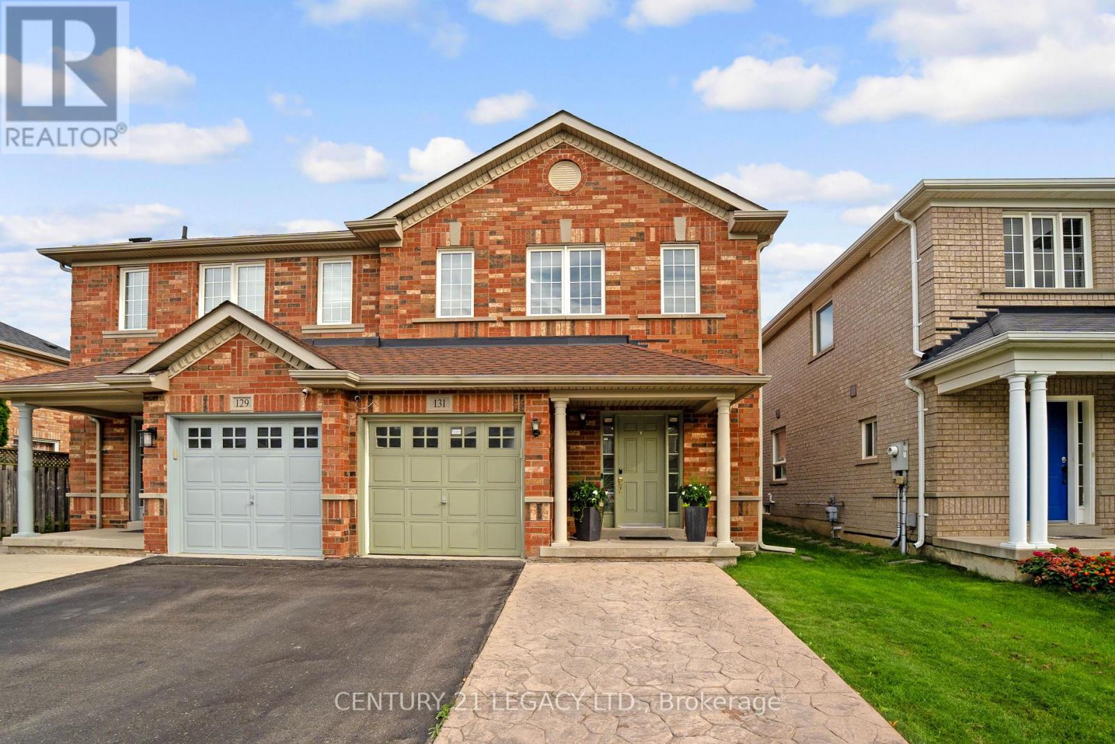 131 Sugarhill Drive, Brampton, Ontario  L7A 3X4 - Photo 3 - W13807526