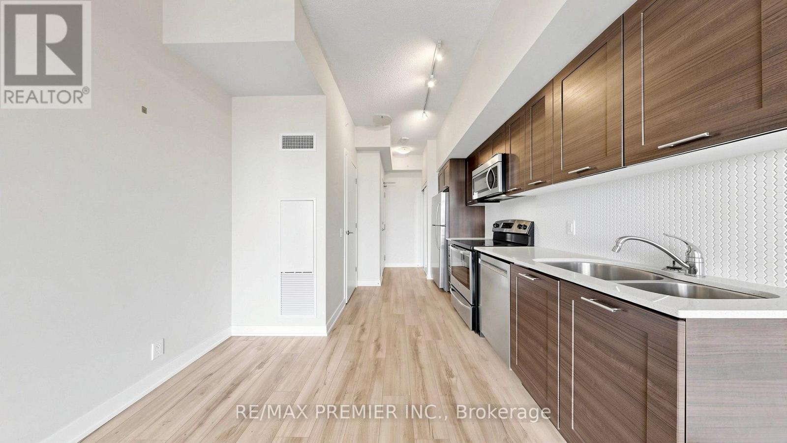 4706 - 2200 Lake Shore Boulevard W, Toronto, Ontario  M8V 1A4 - Photo 8 - W13812058