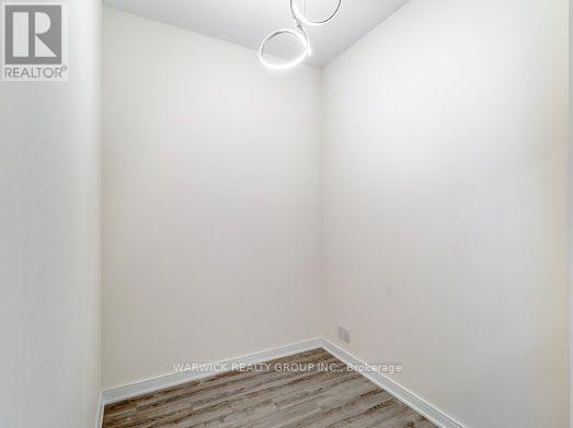 105 - 1 Neighbourhood Lane, Toronto, Ontario  M8Y 0C2 - Photo 19 - W13812086