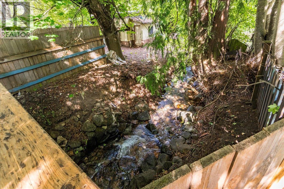 262 2nd Avenue, Procter, British Columbia  V1L 0B7 - Photo 40 - 10393559