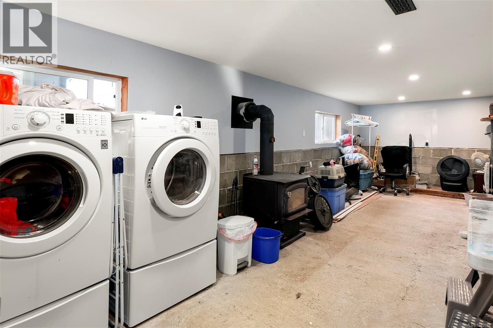 3648 Island Hwy S, Campbell River, British Columbia  V9W 1E6 - Photo 23 - 1049987